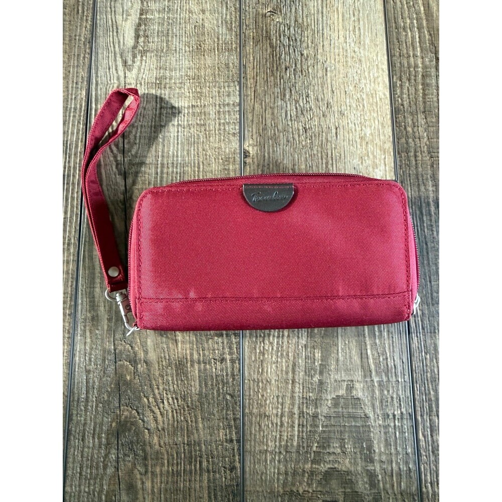 Travelon RFID Blocking Nylon Wristlet Wallet Maroon